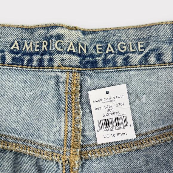 American Eagle 90s Boyfriend Jean Size 18 Short NEW - Picture 3 of 10